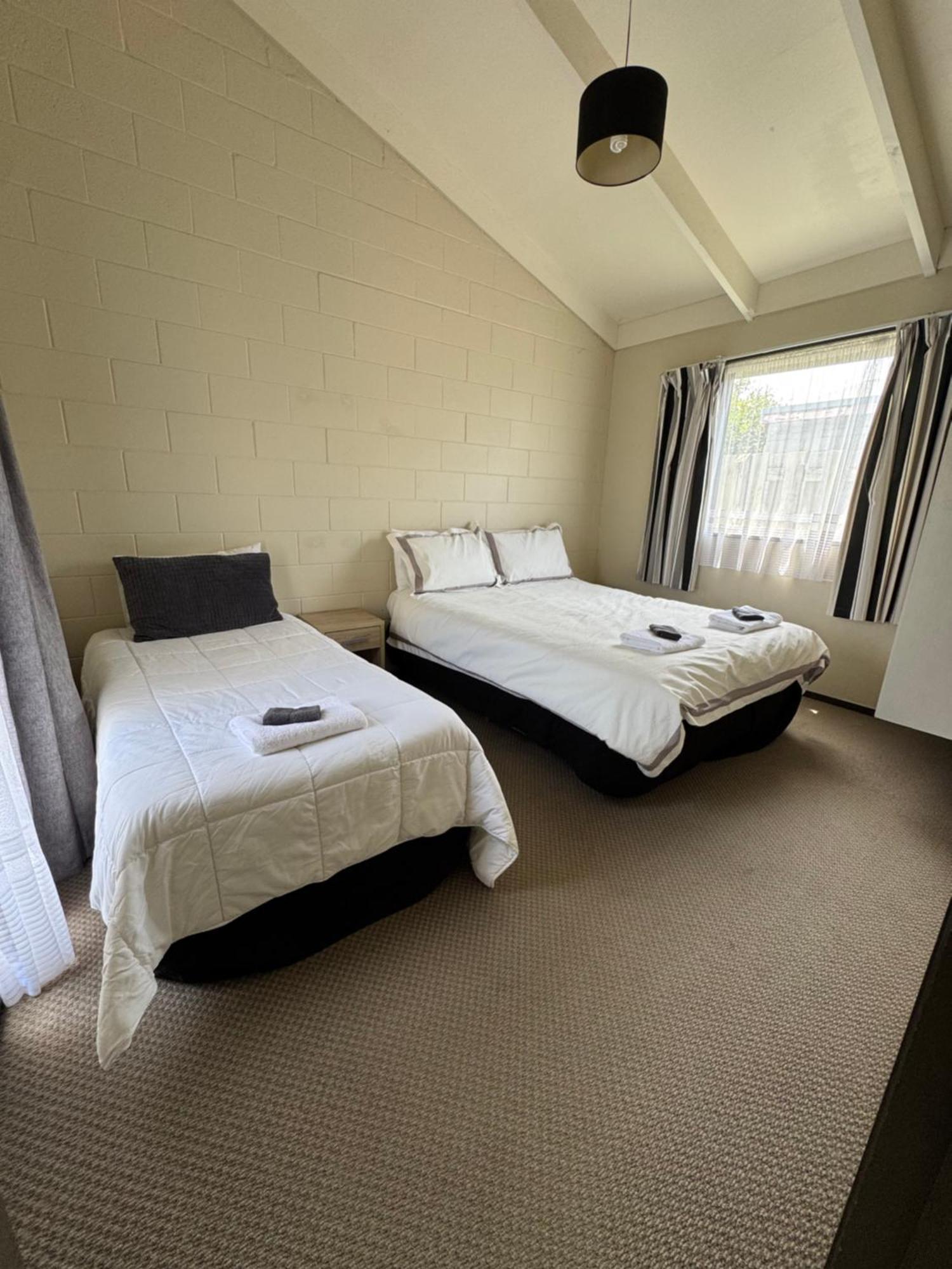 Fountain Court Motel Tauranga Zewnętrze zdjęcie