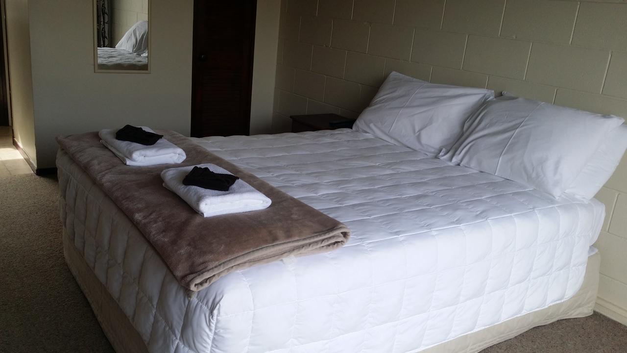 Fountain Court Motel Tauranga Zewnętrze zdjęcie