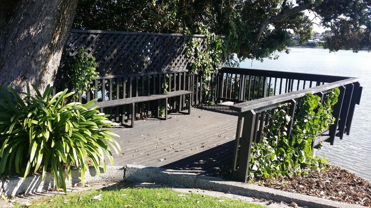 Fountain Court Motel Tauranga Zewnętrze zdjęcie