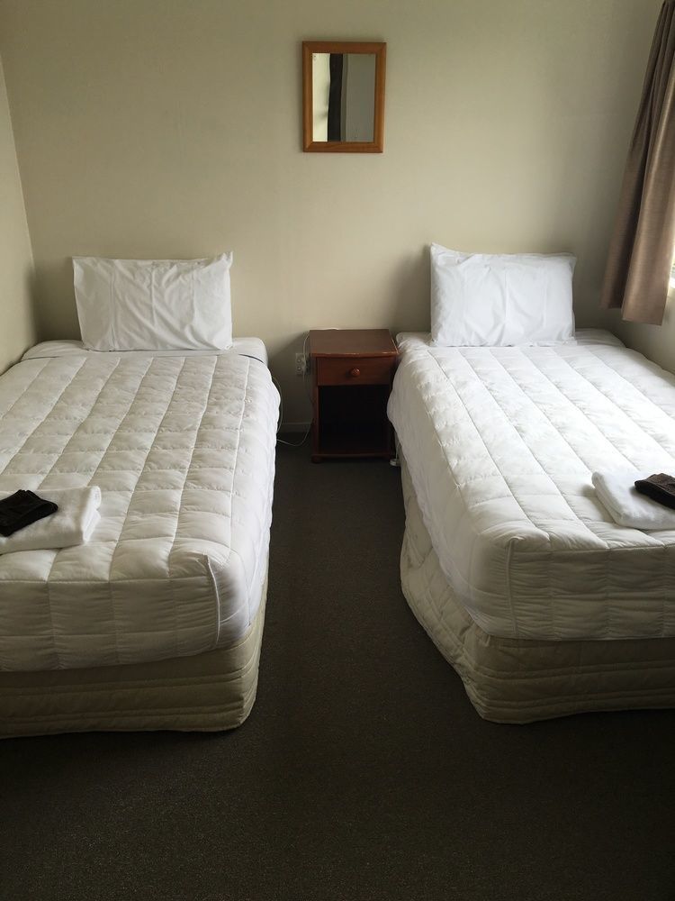 Fountain Court Motel Tauranga Zewnętrze zdjęcie